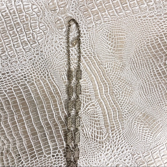 DIAMOND SHAPE METAL TASSEL PENDANT NECKLACE - Picture 7 of 8